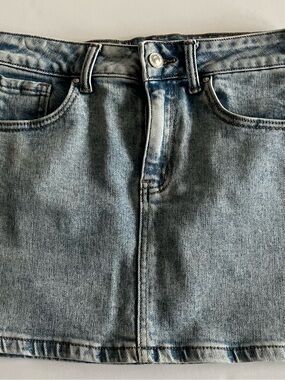 Wax Jean Collection women's Slim Light Blue Denim Jean Skirt